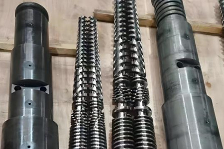 塑料擠出機機筒螺桿發貨前，廠家需要做哪些工作？